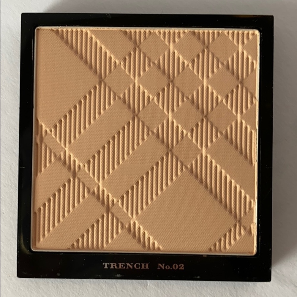 Burberry sheer foundation trench #2